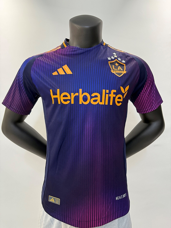  Player Version 25/26  Los Angeles away