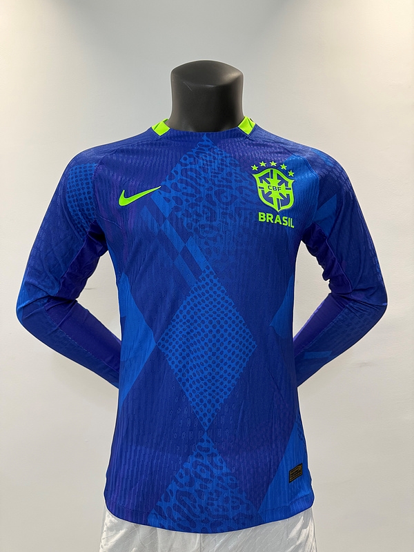 Player Version 25/26 Brazil long sleeve away