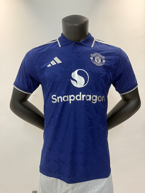 25/26Manchester United royal blue special version