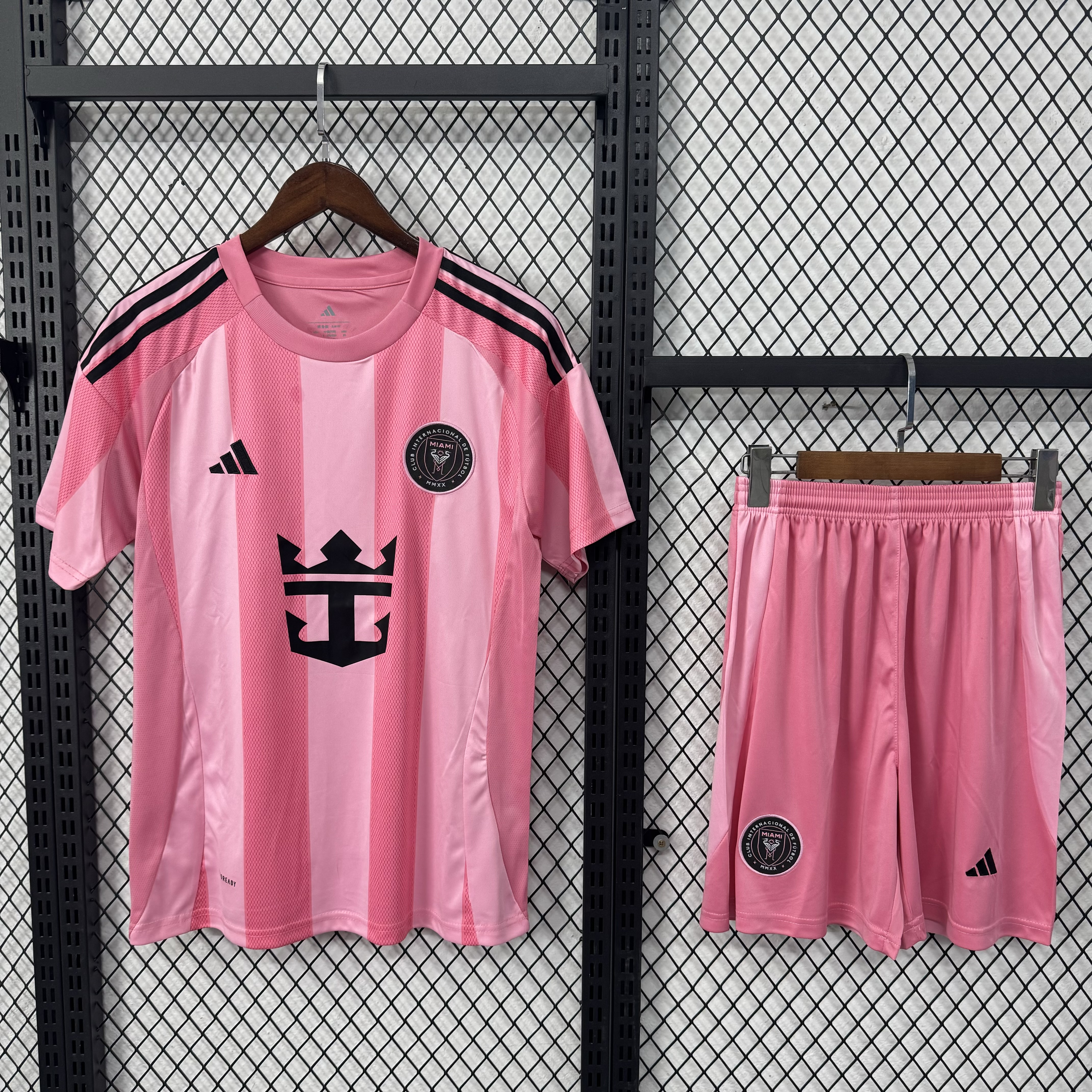 Adults kits 25/26INTER MIAMI home 