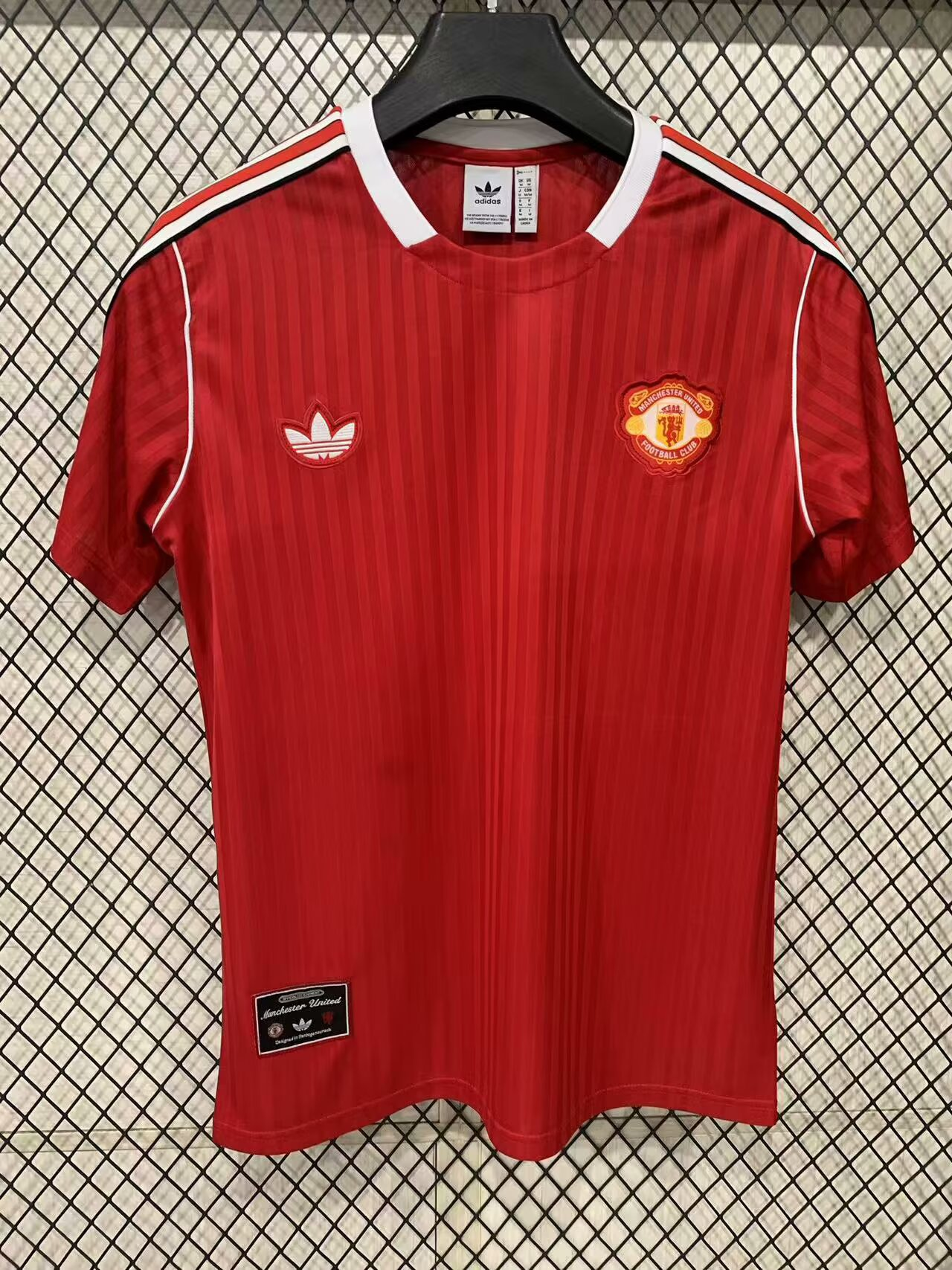 Fans Verison 25/26Manchester United retro soccer jersey