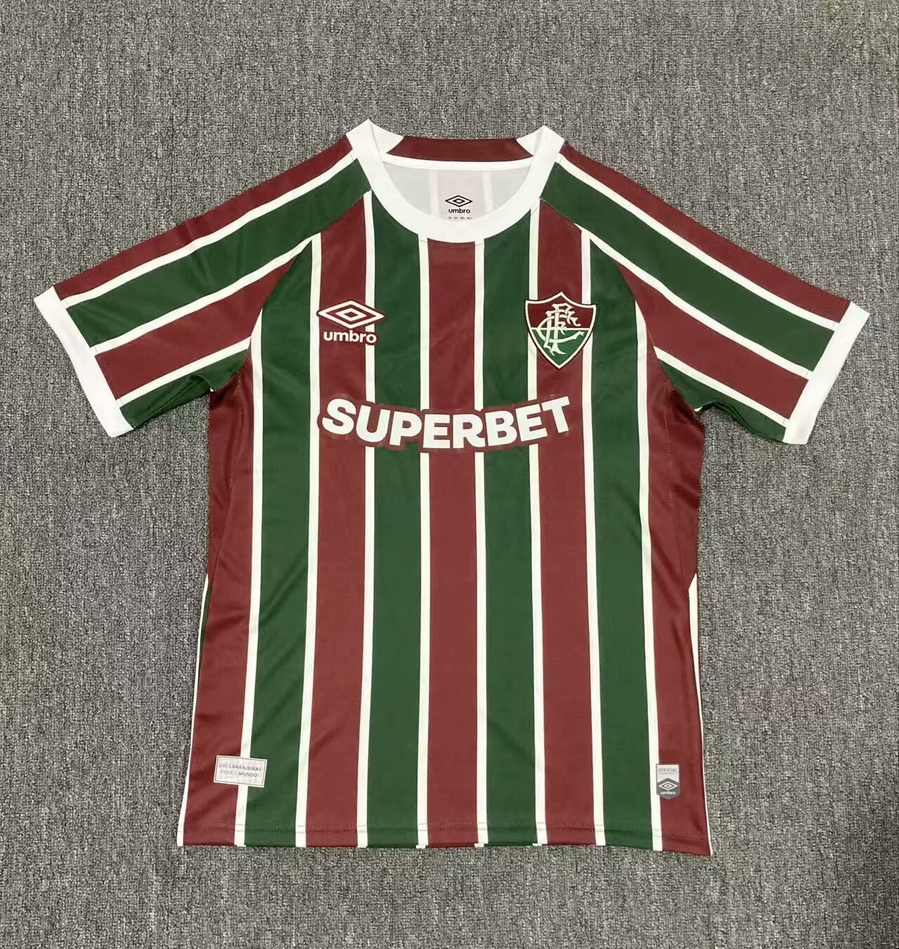 Fans Verison 25/26 Fluminense home 