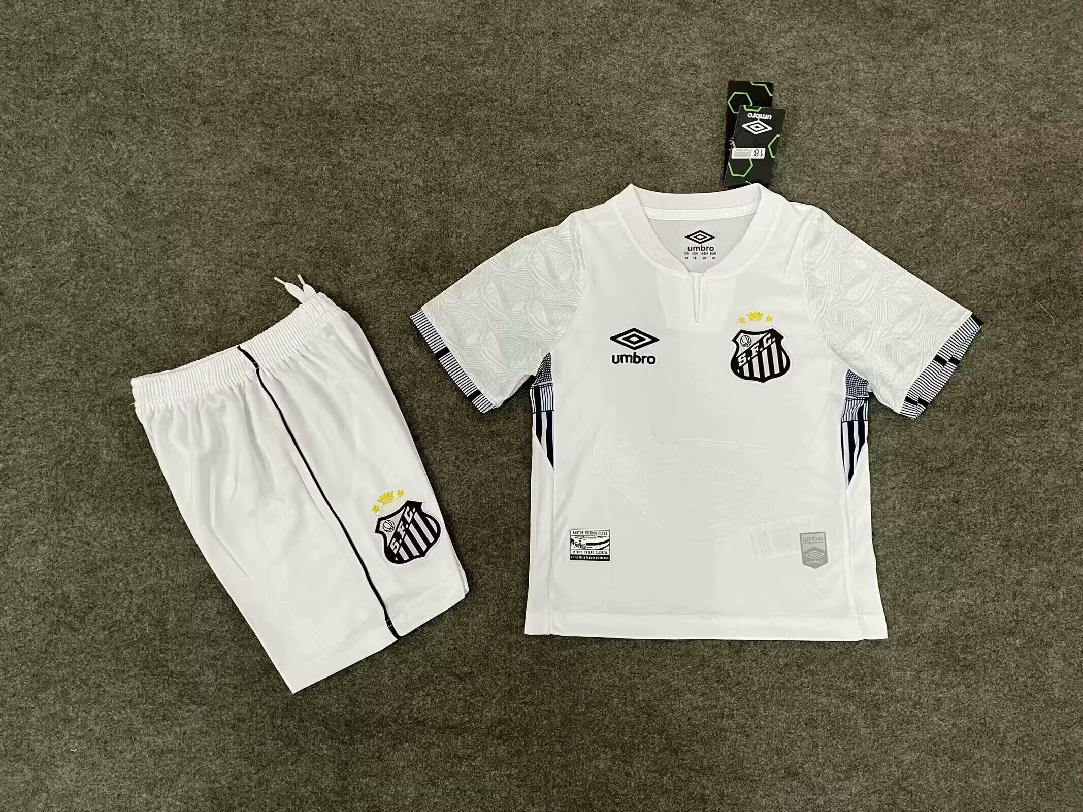 25/26 Santos kids kits home