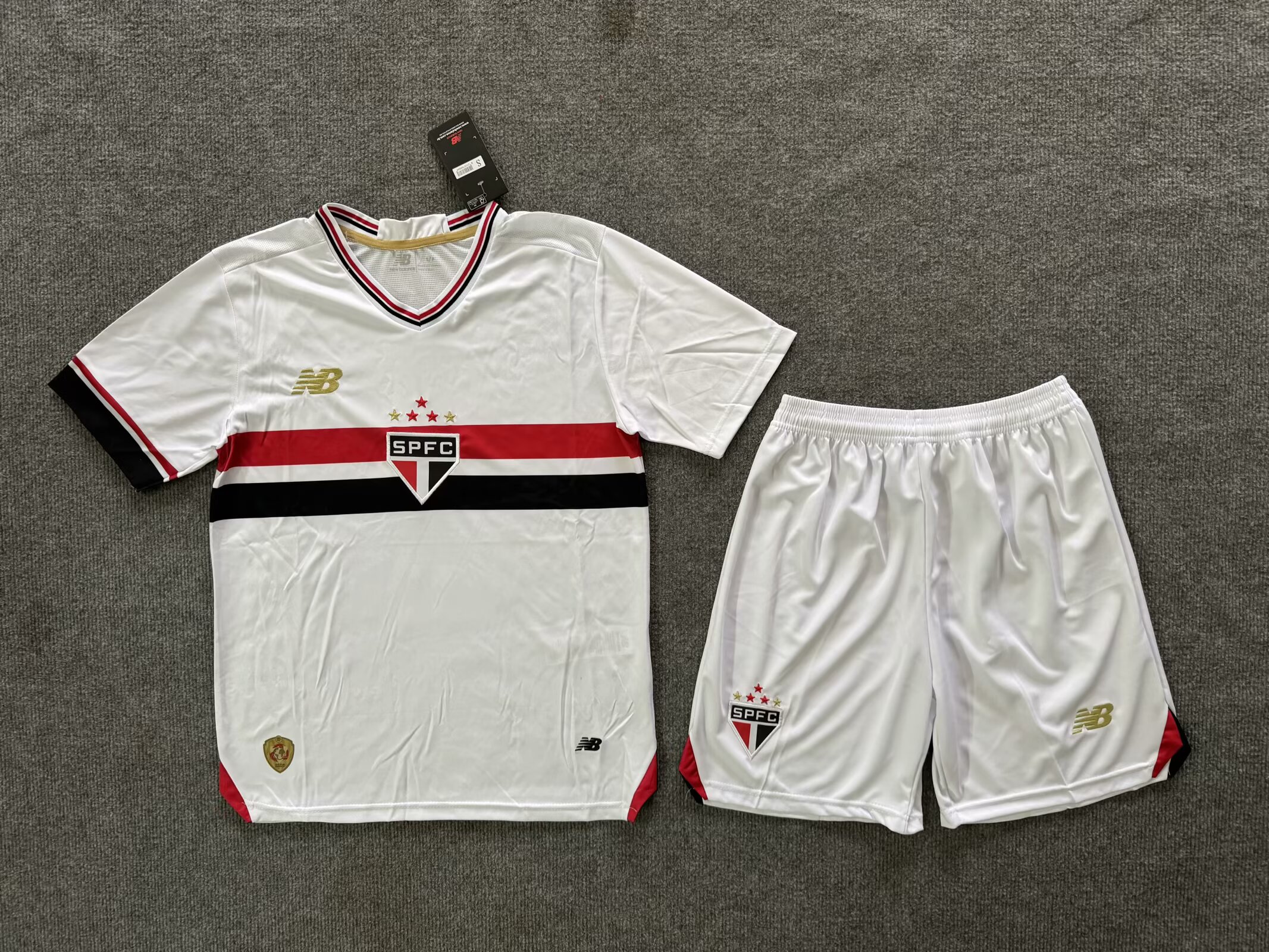25/26Sao Paulo Adults kits home