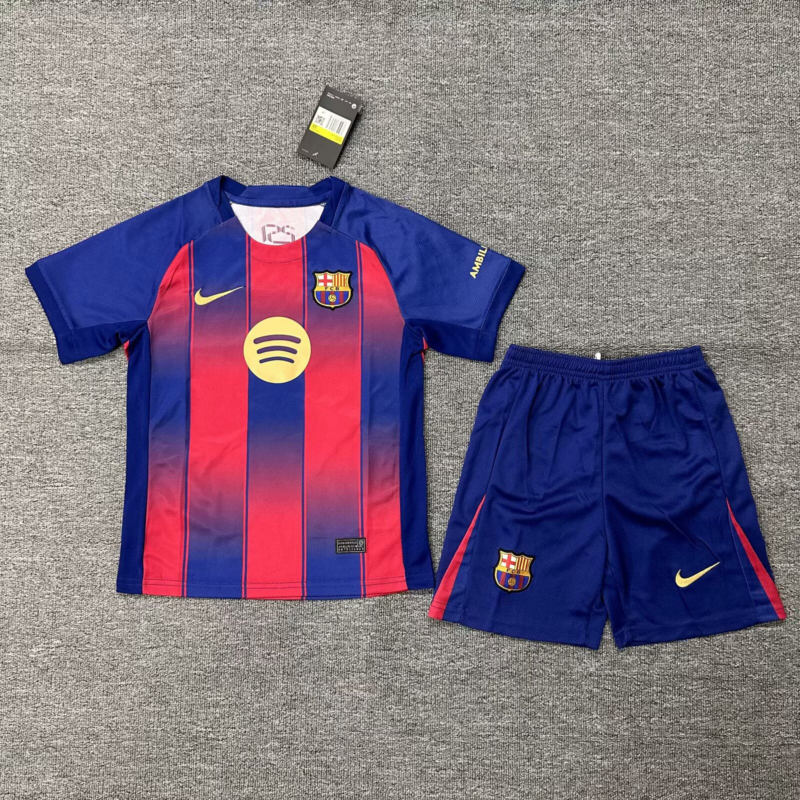  25/26Barcelona kids kits home