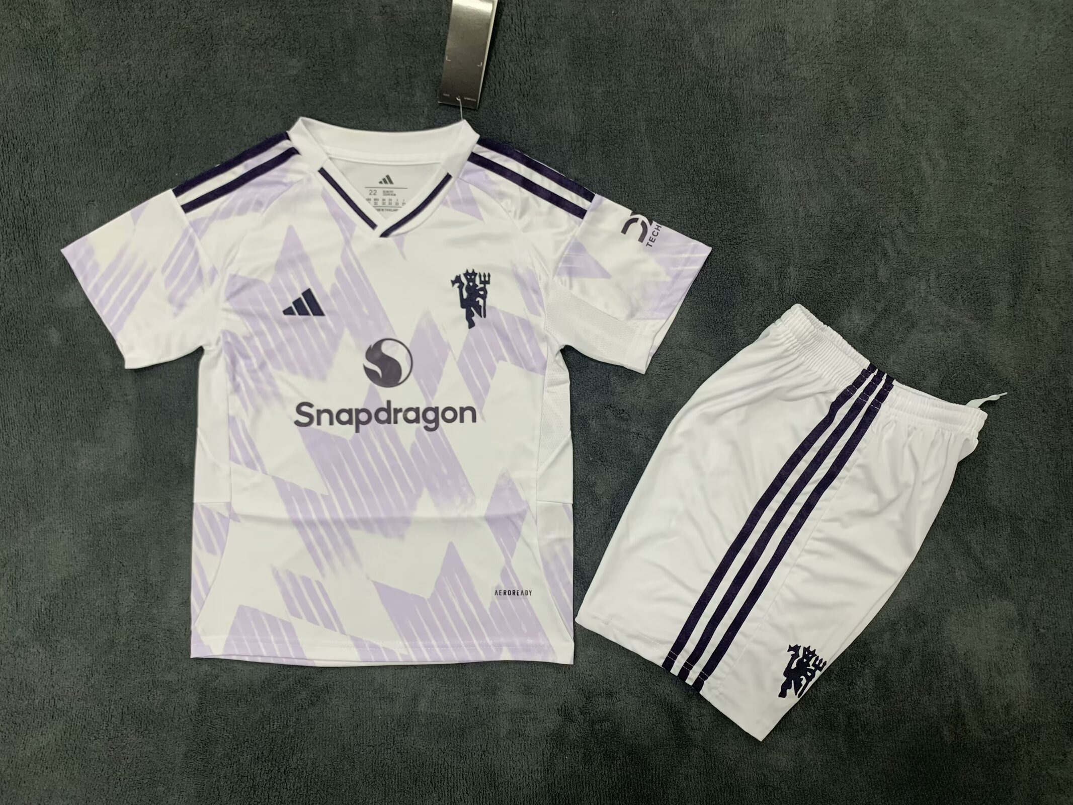 25/26Manchester United kids Kits away