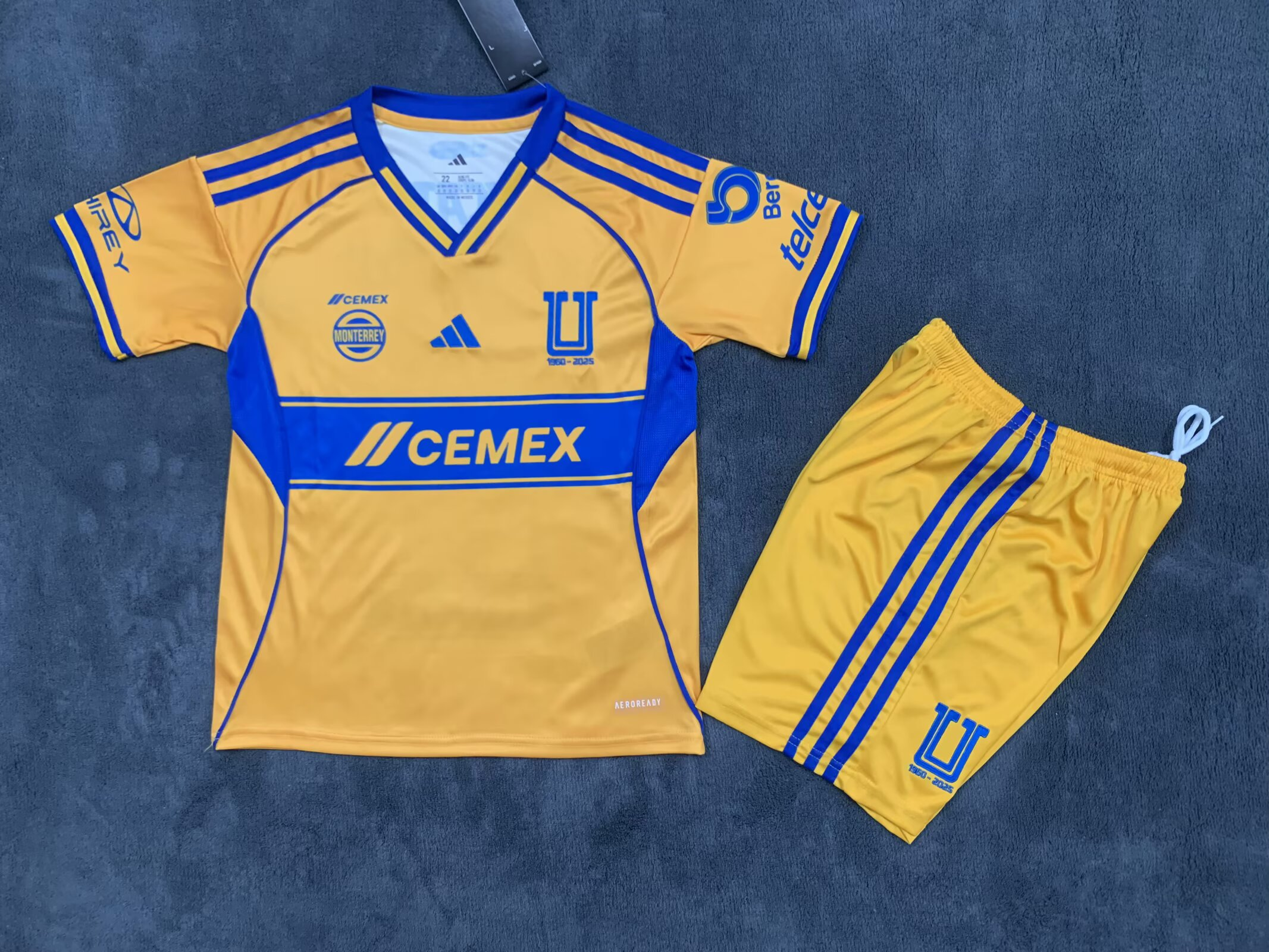 25/26Tigres UANL kids Kits home