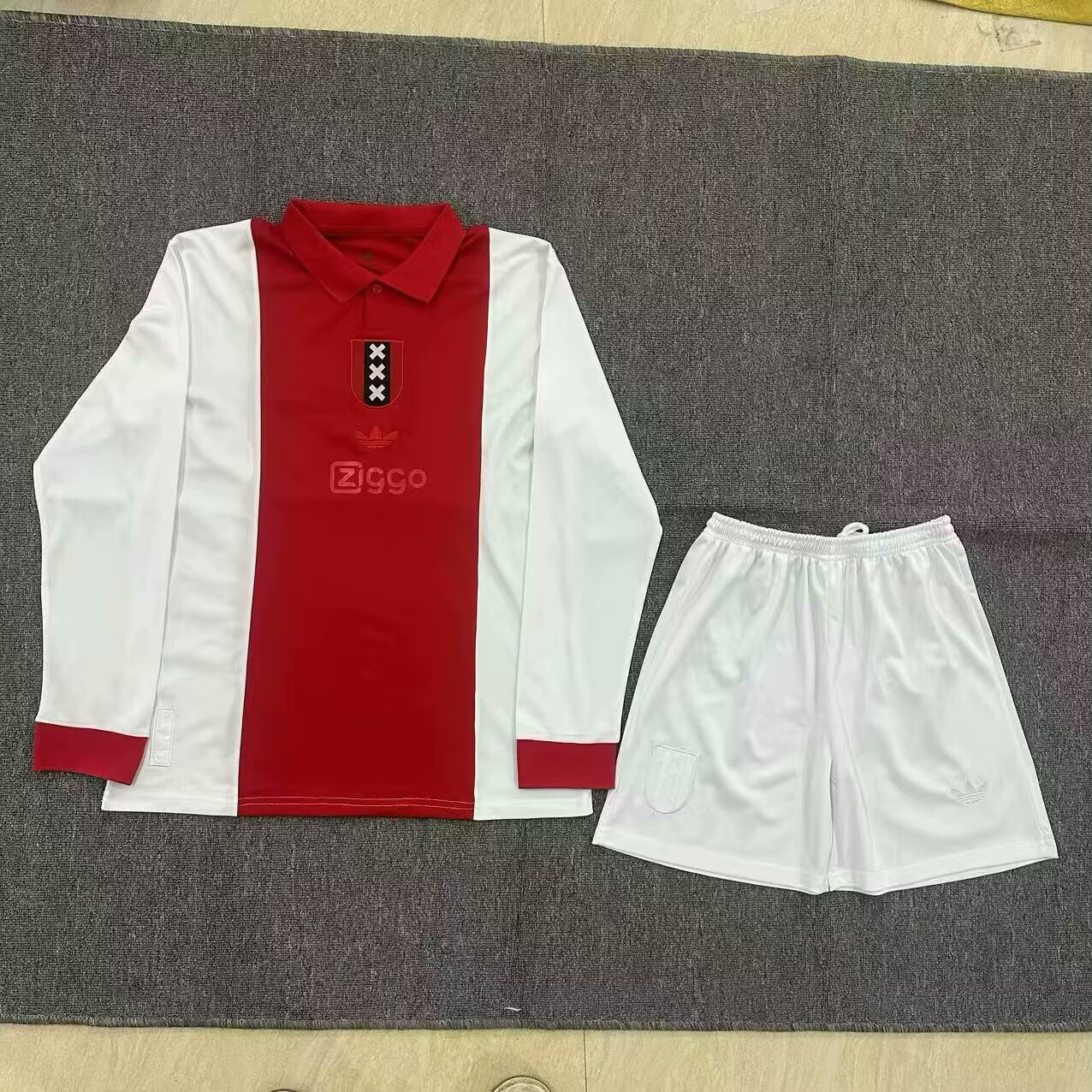 25/26AJAX .Adults Kits  125th anniversary