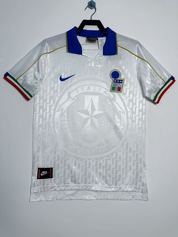 retro 95  Italy away 