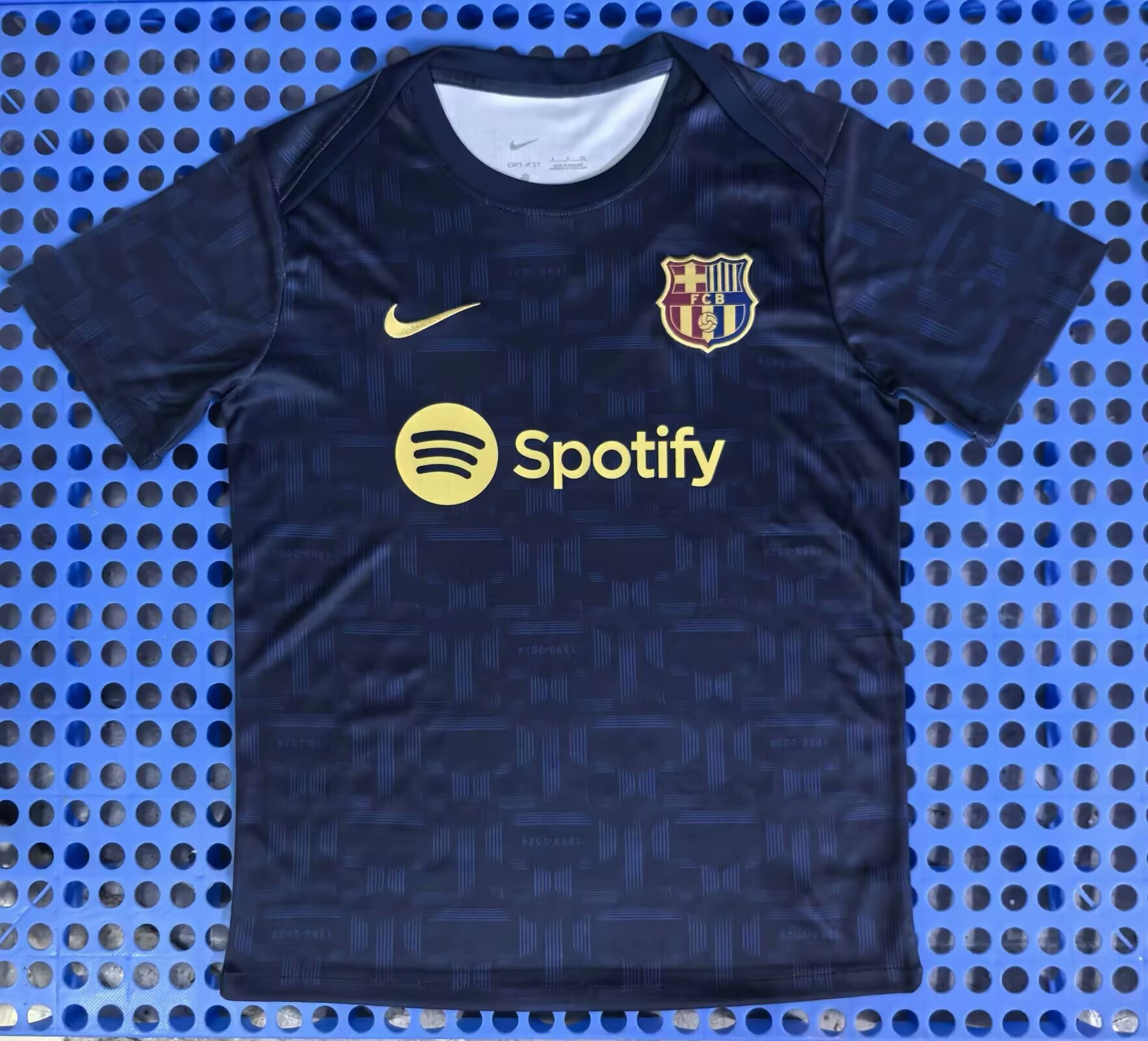 Fan version 24/25  Barcelona training jersey