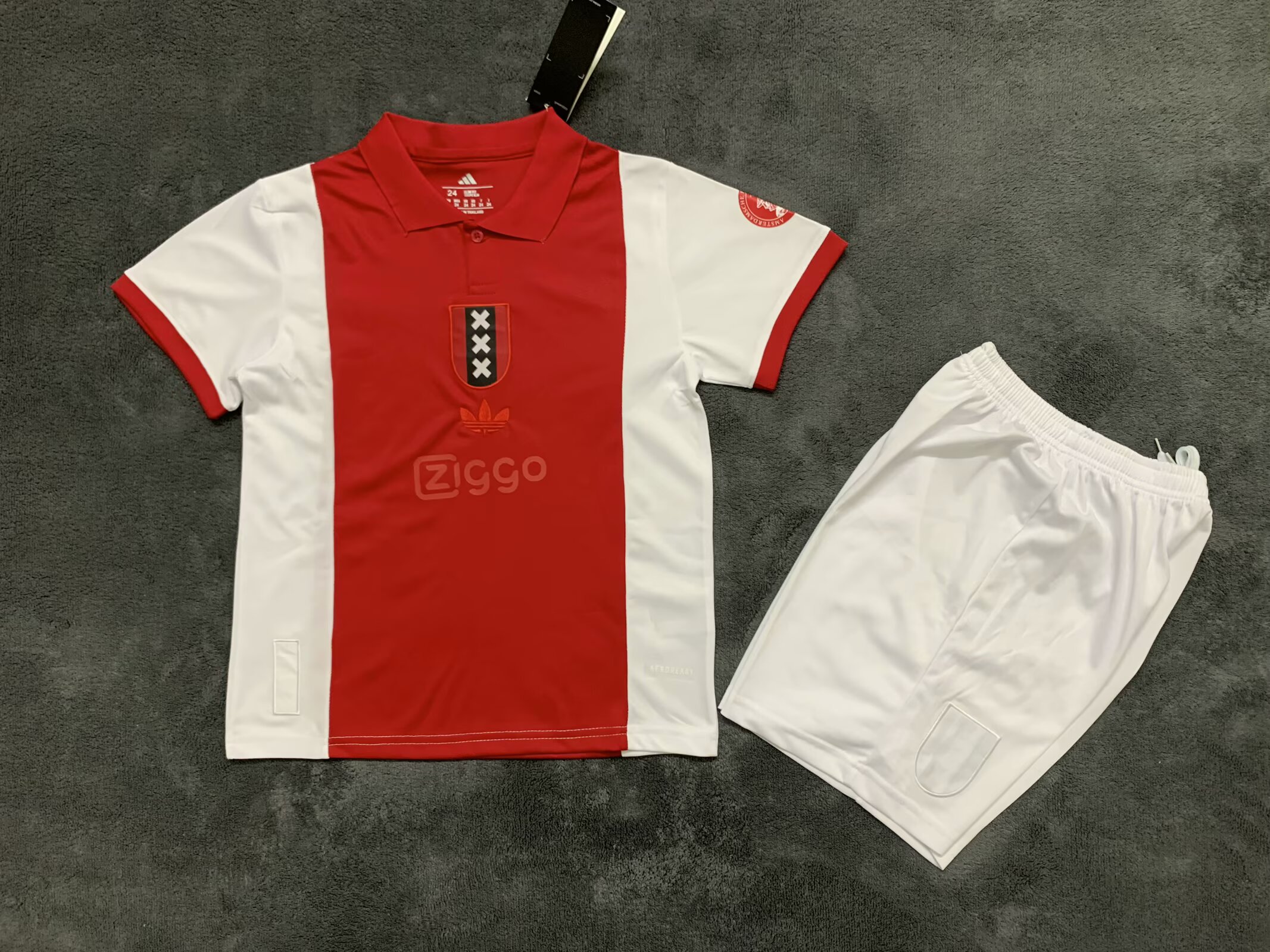 25/26 Ajax Kids kits home
