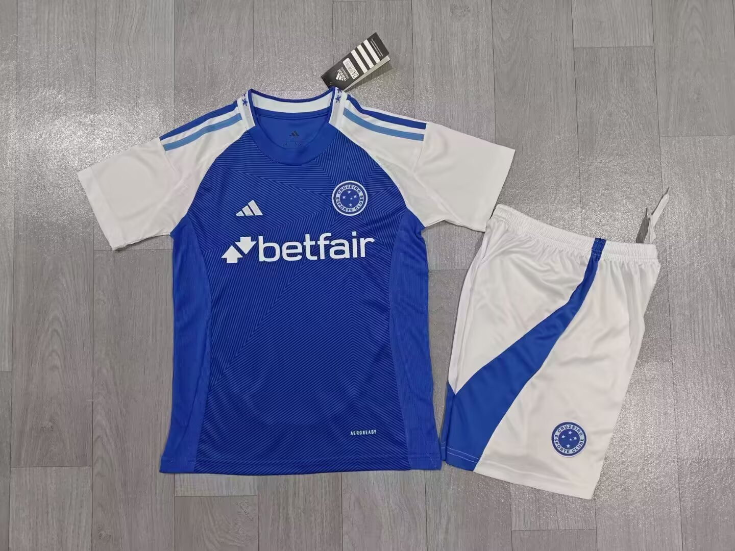 Kids kits 25/26 Cruzeiro home