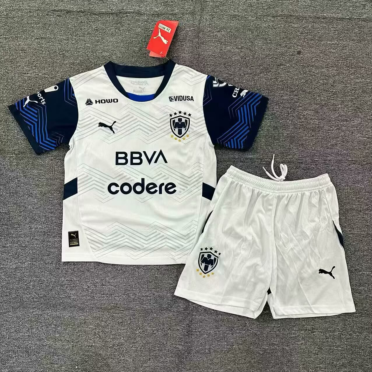 24-25 Monterey away white adult set 