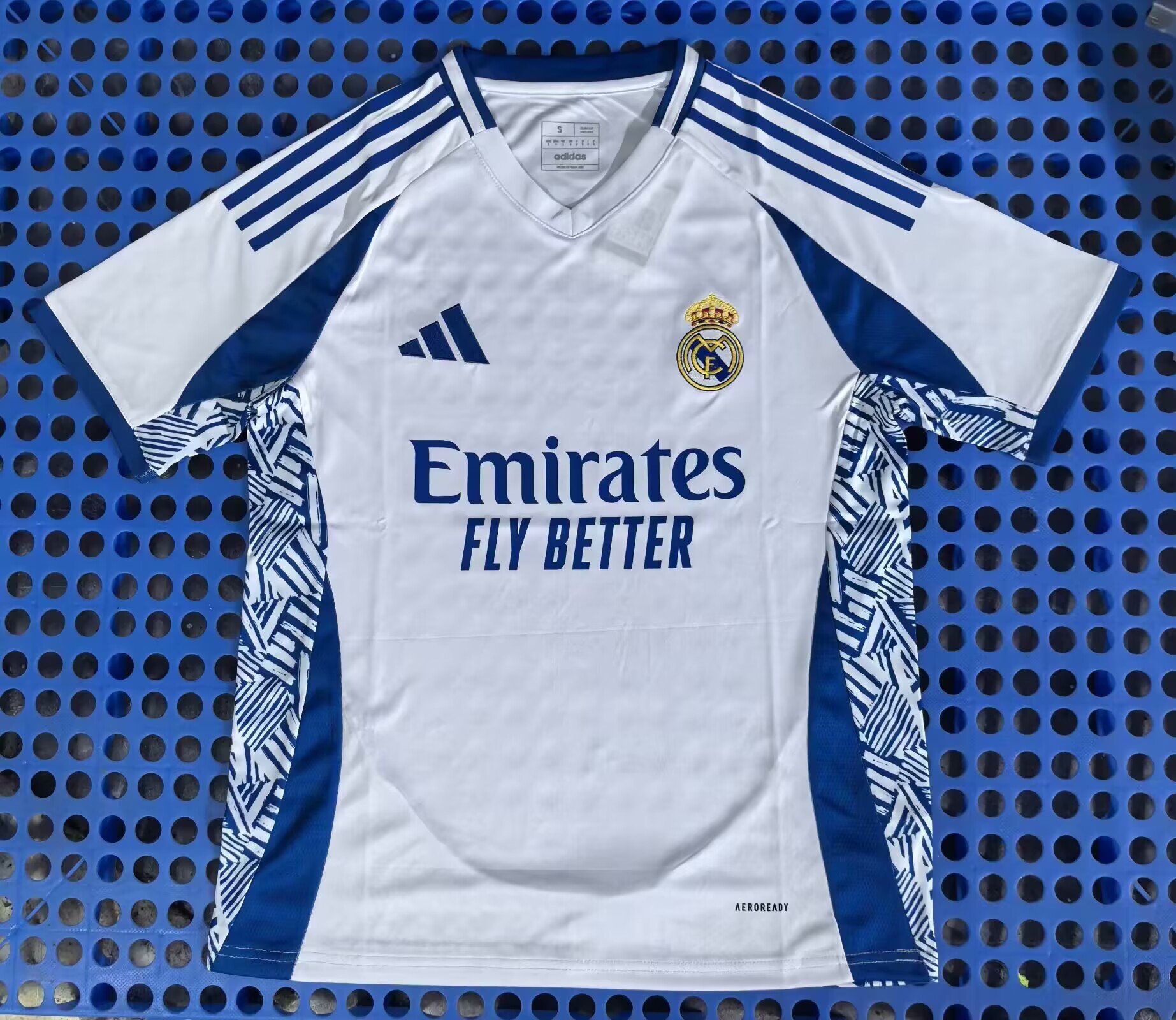 Fans Version 25/26 Real Madrid Blue and White Special Edition 