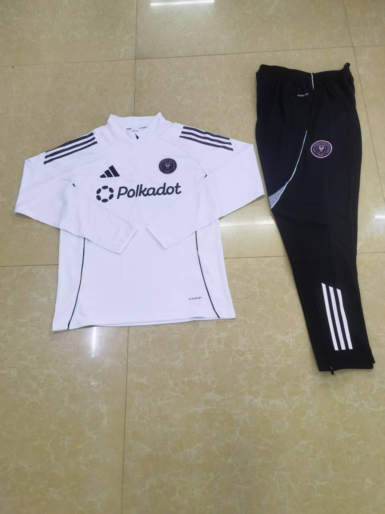 2526 Miami white Tracksuit kits