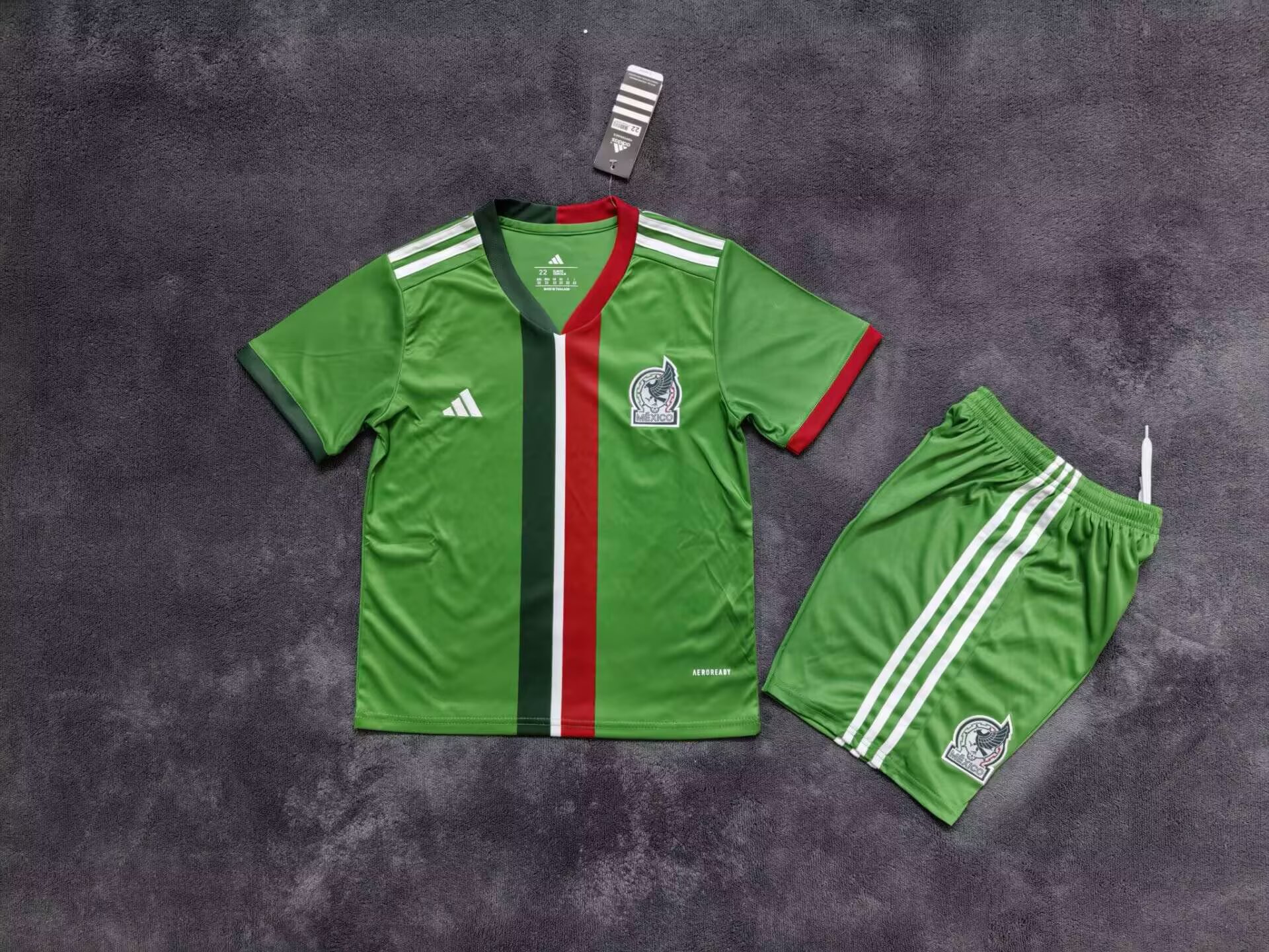 Kids kits 20-25 Mexico Main 