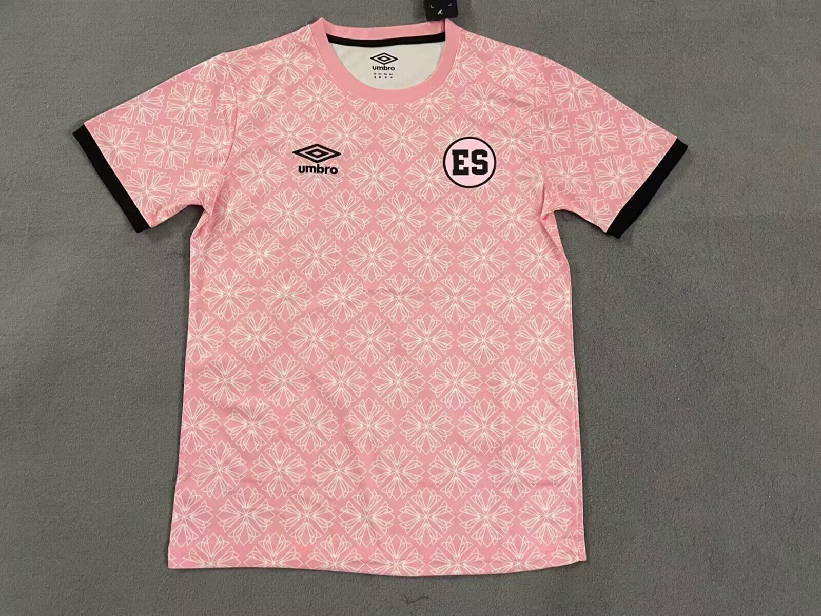Fans Verison25/26Salvador Special Edition Pink 