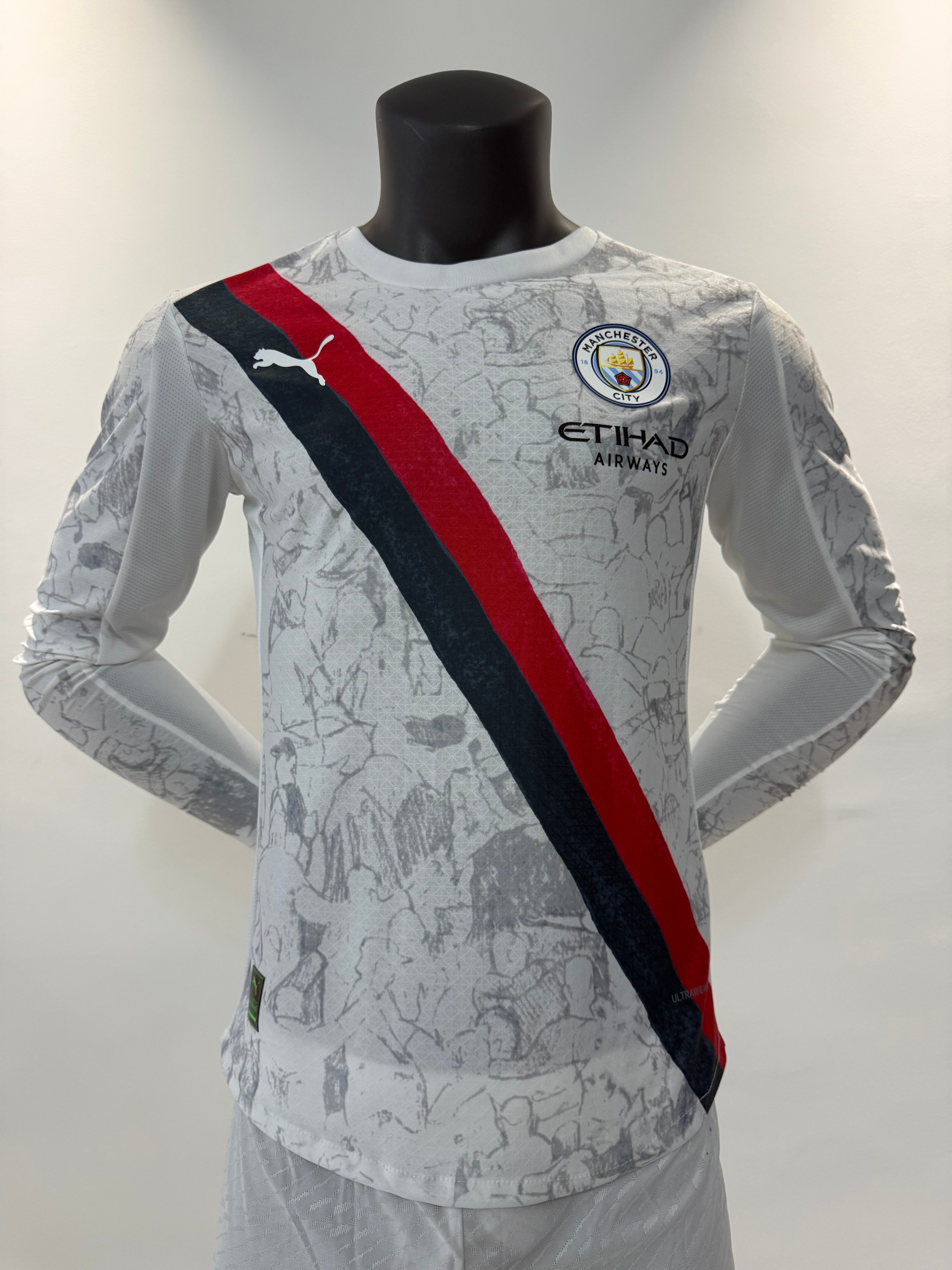 Player Version 25/26 Manchester City away long sleeved