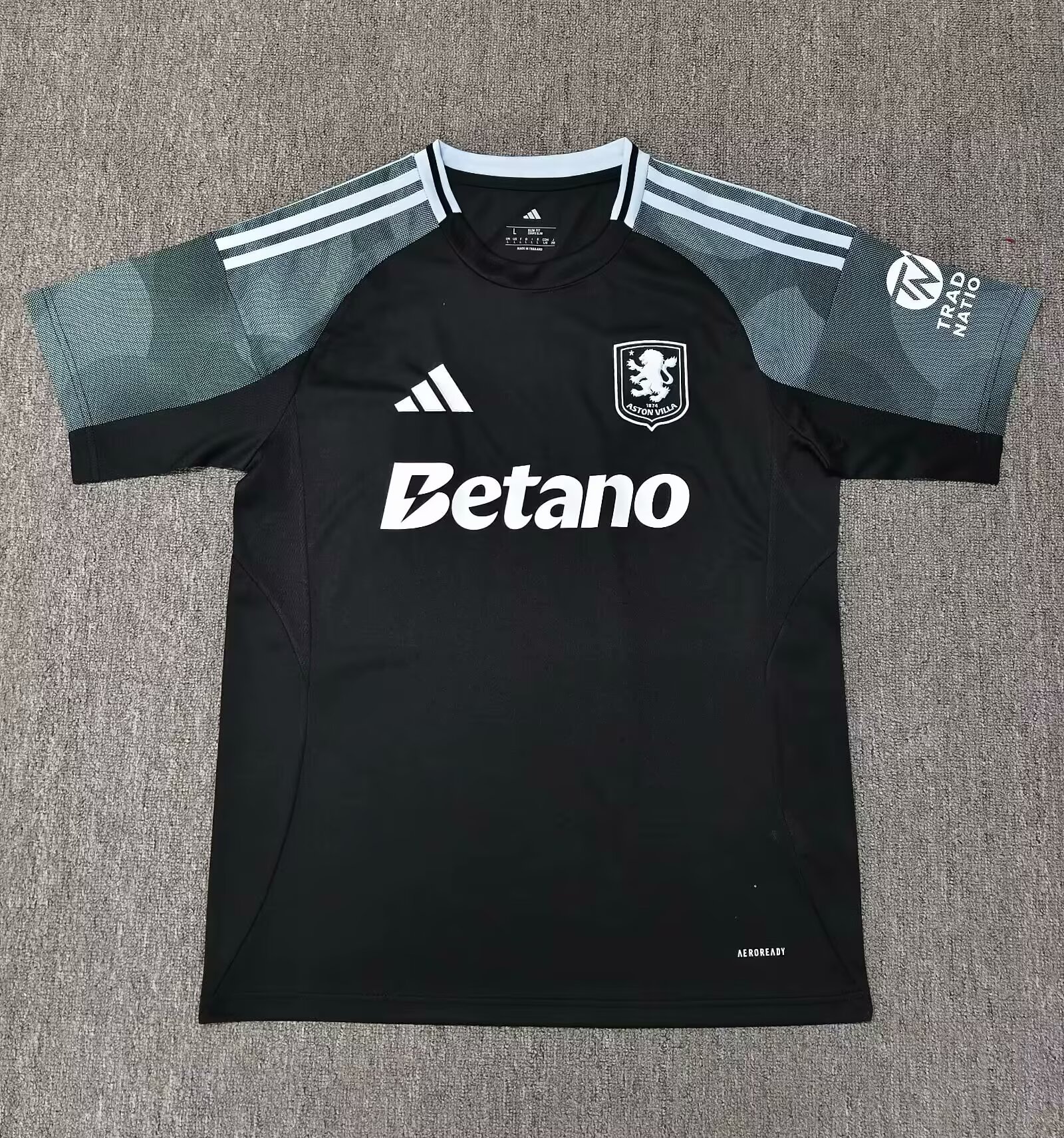 Fans Version 25/26 Aston Villa away