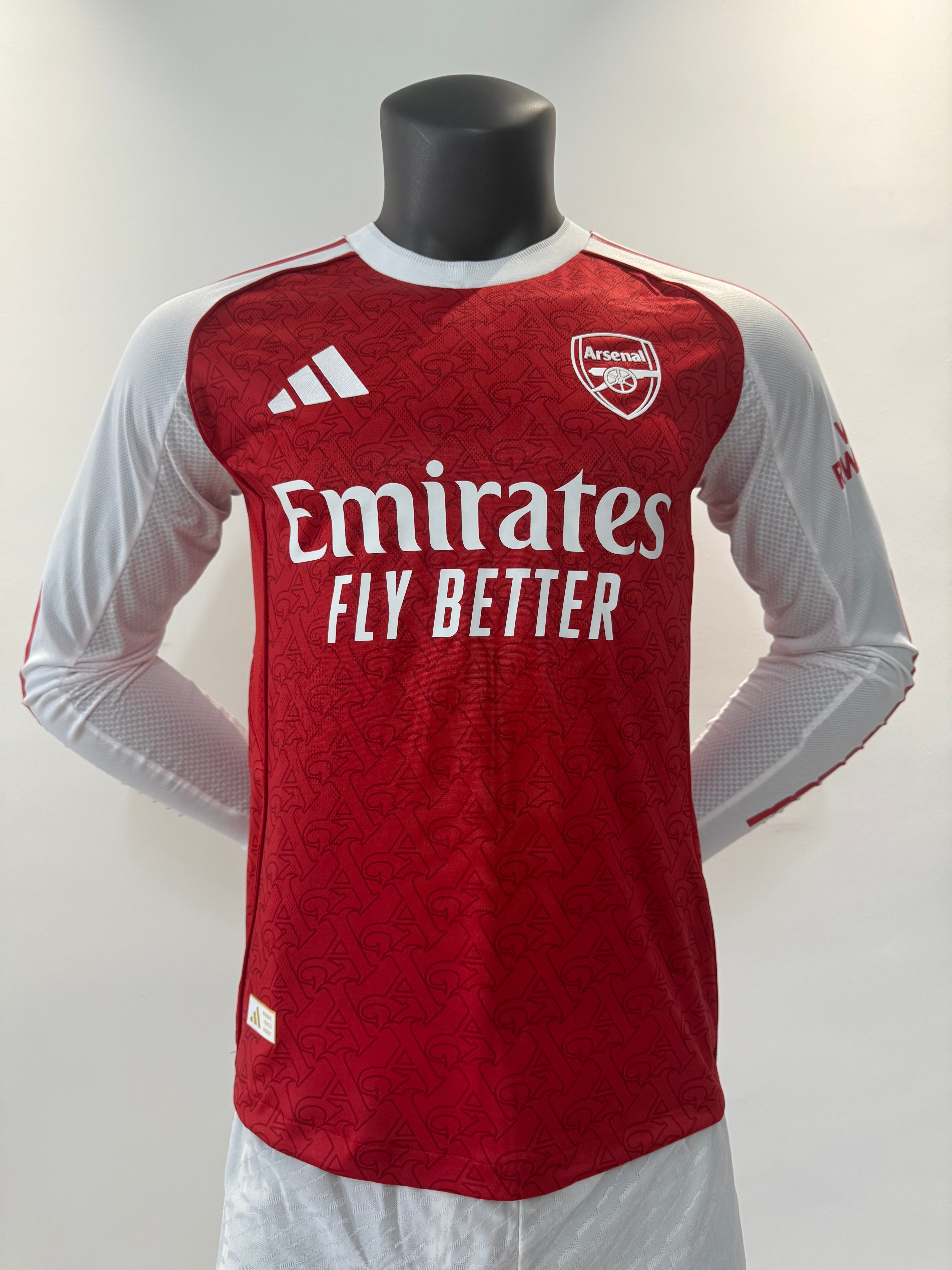 Player Version 25/26 Arsenal hosts long sleeves
