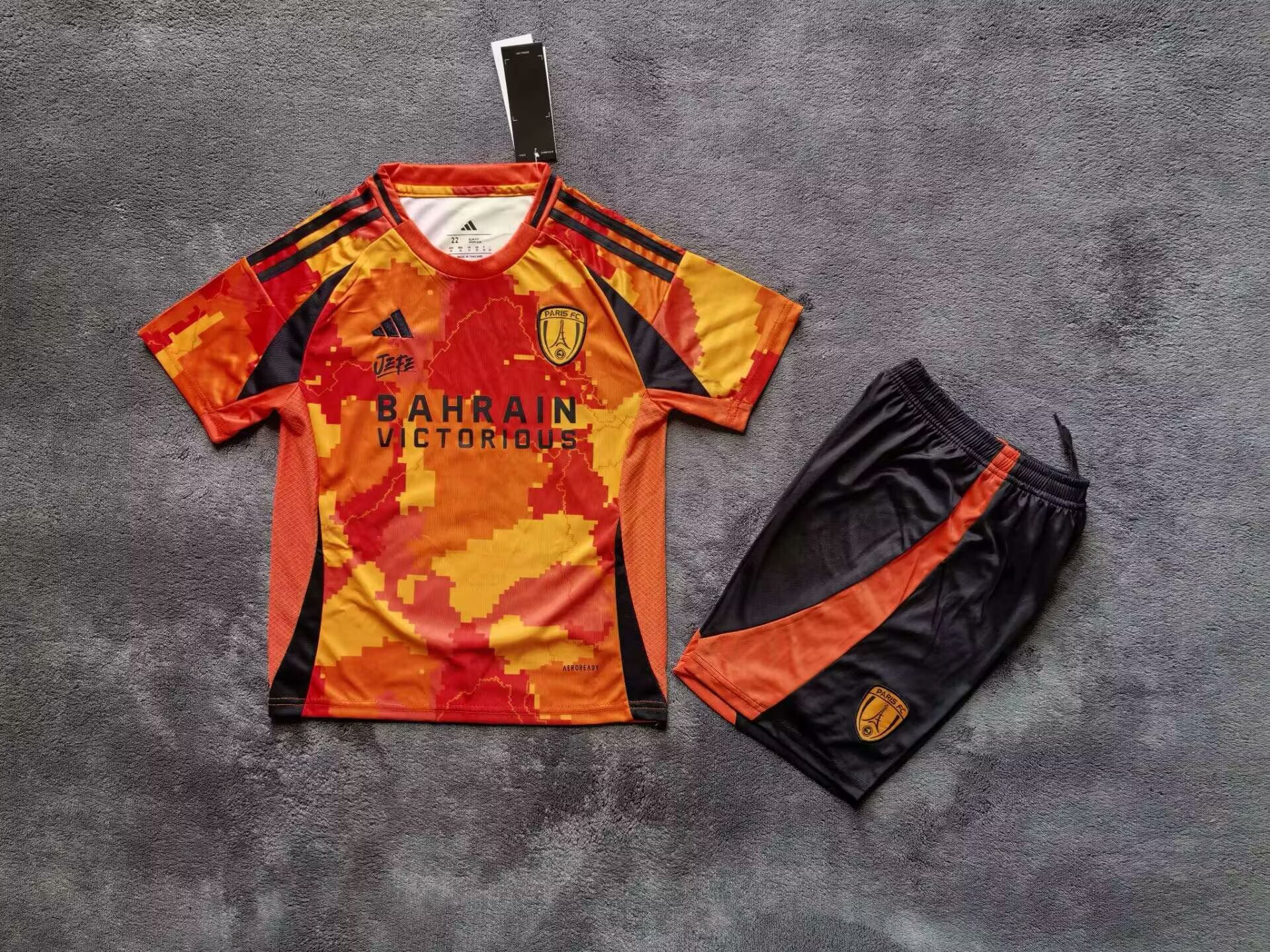 Kids kits 25/26 Paris FC Special Edition