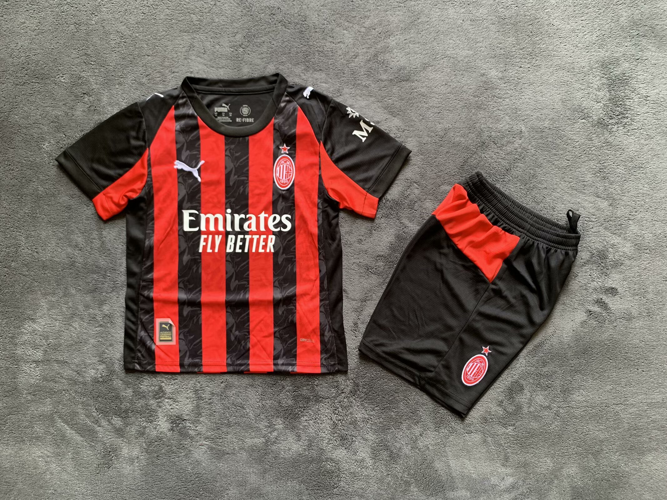 Kids kits 25/26 AC Milan