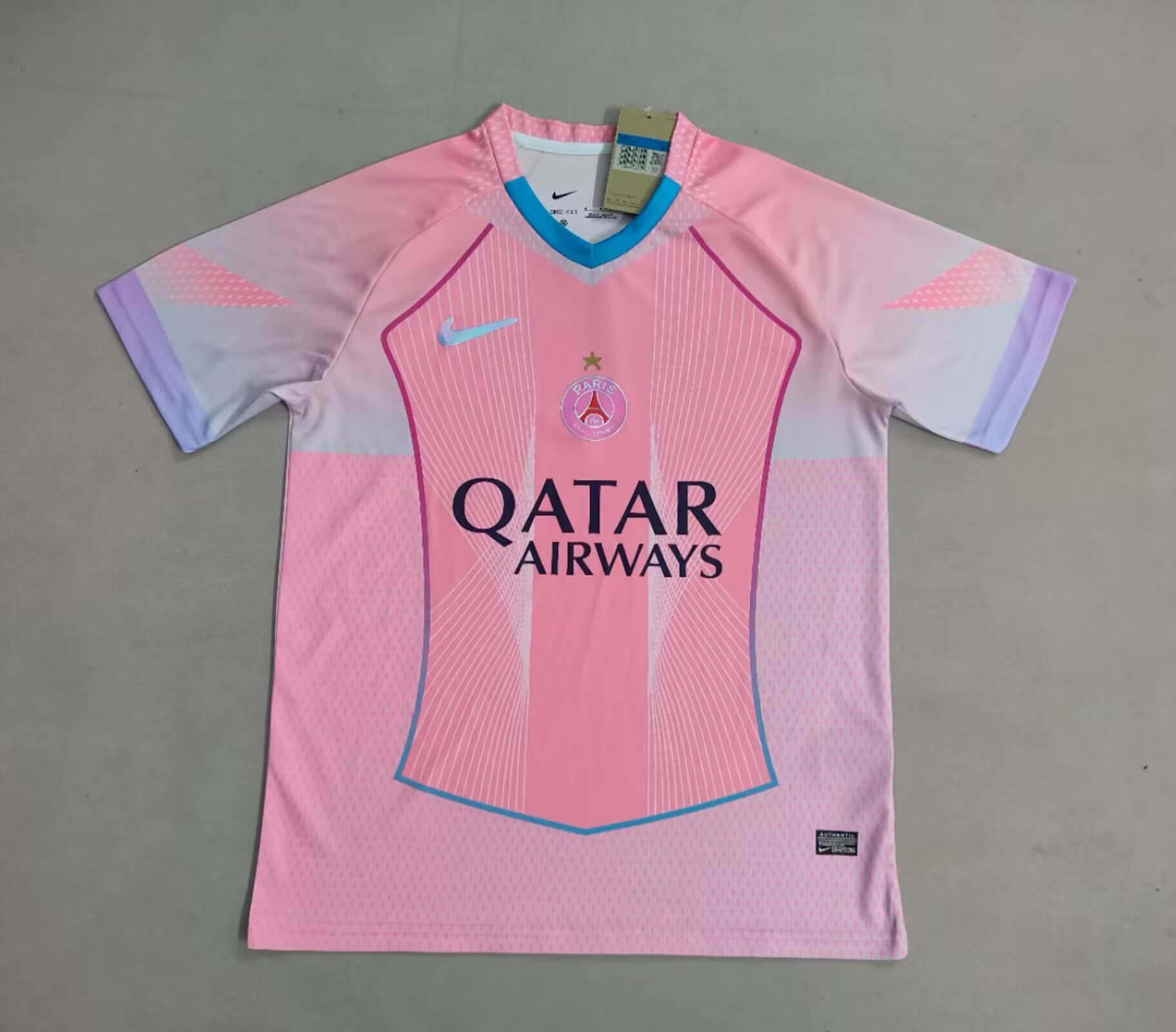Fans Version 25/26 Paris Special Edition pink