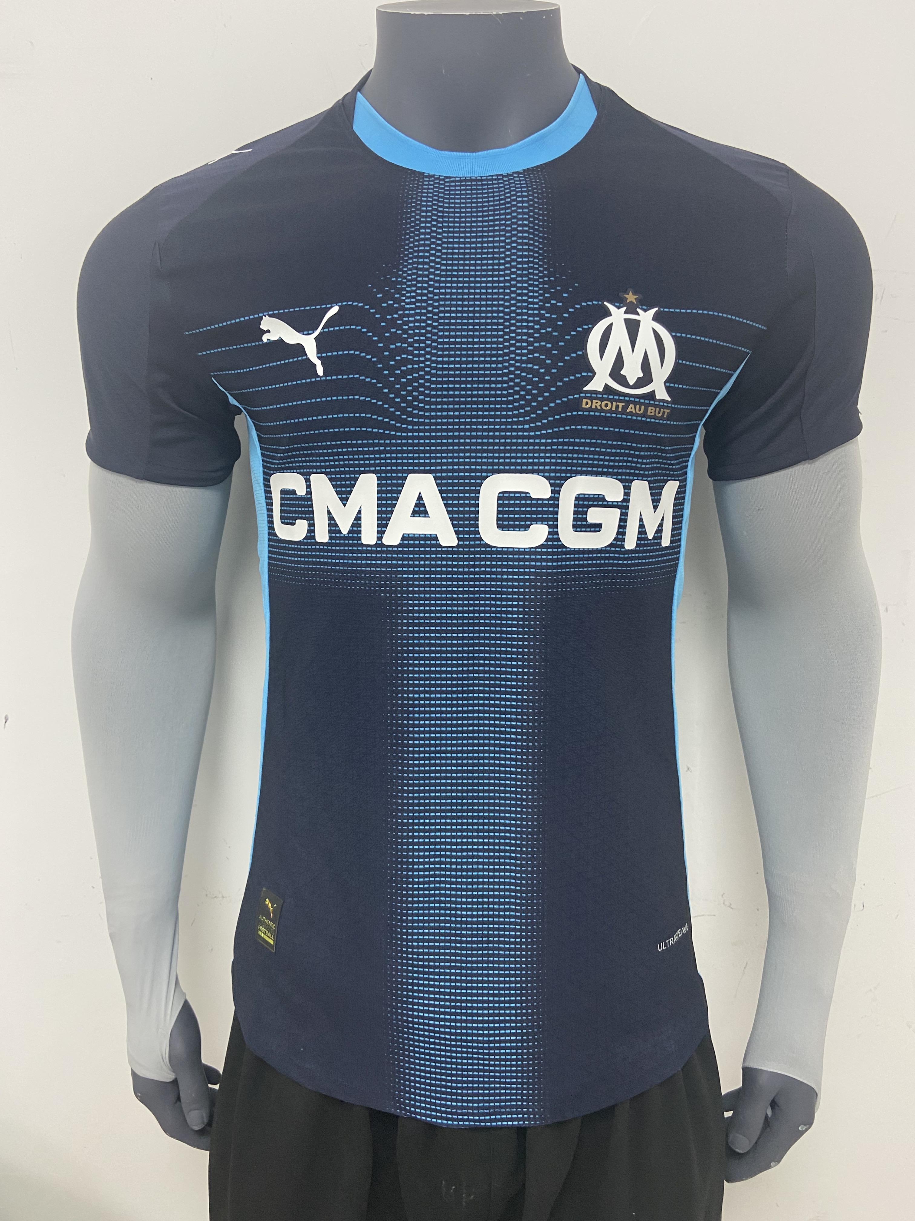 Player Version 25/26 Marseille away