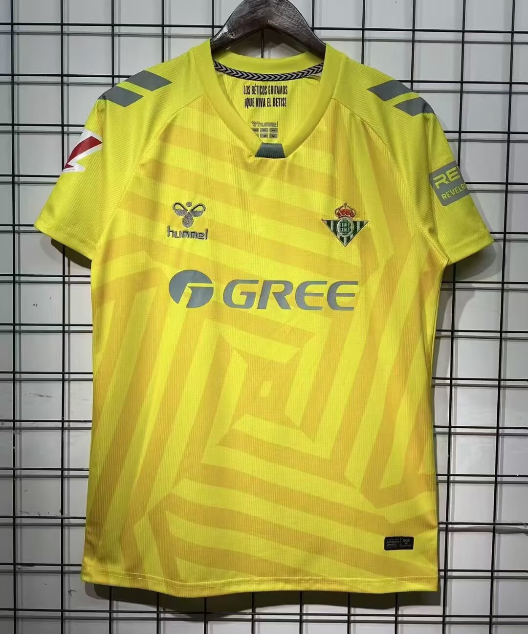 Fans Version 25/26 Betis goalkeeper Huang