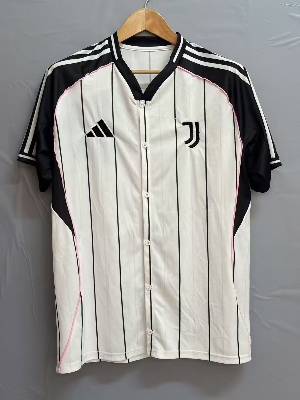 Fans Version 25/26 Juventus baseball jersey white 