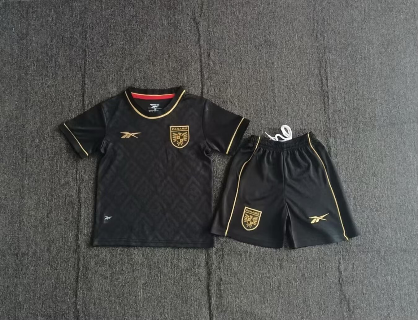 Kids kits 25/26 Panama away black