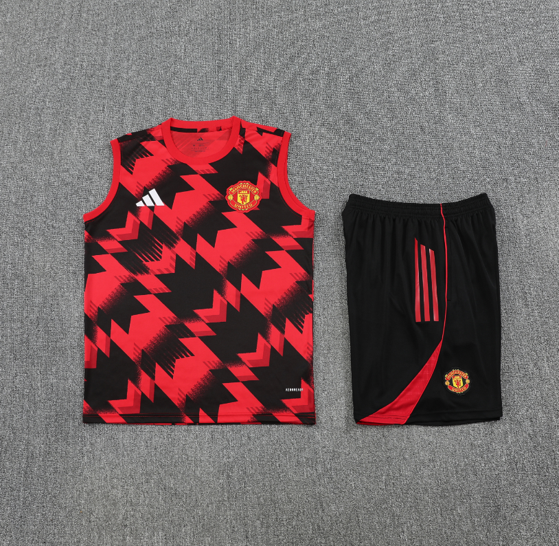 25/26 Manchester United training vest kits