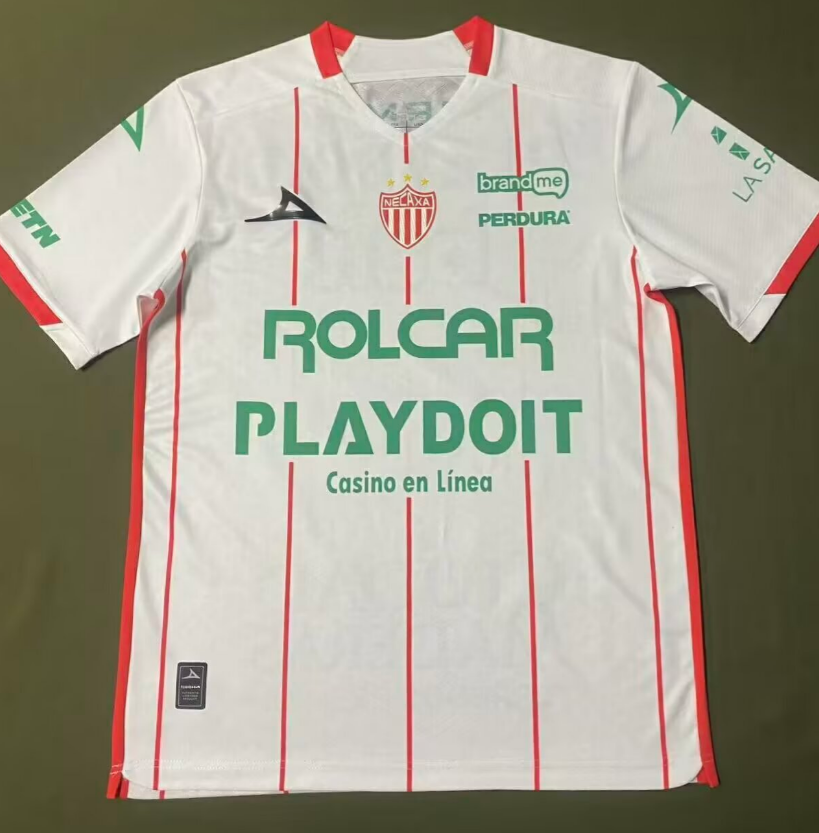 Fans Version 25/26 Necaxa home white