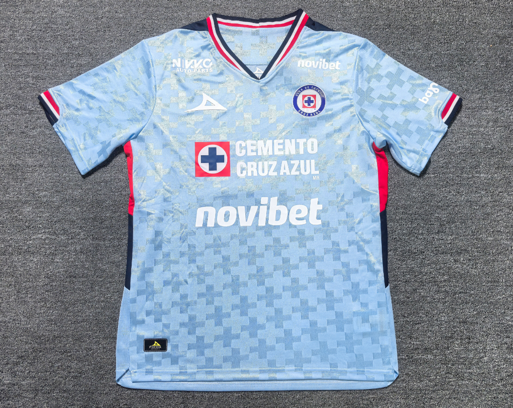 Fans Version 25/26 Cruz Azul light blue goalkeeper