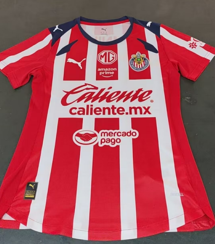 Fans Version 25/26 Chivas home red women