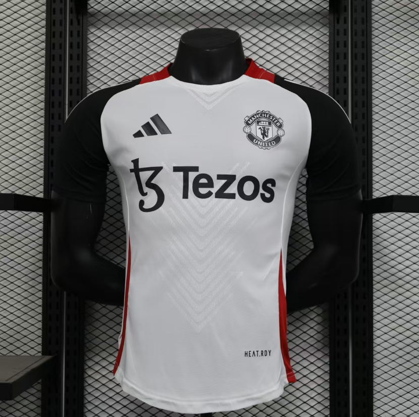 Player Version 25/26 Manchester United pre-match press conference