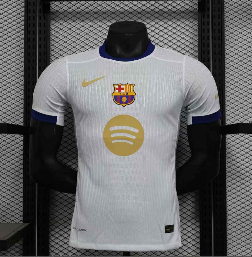 Player Version 25/26 New Barcelona White Special Edition