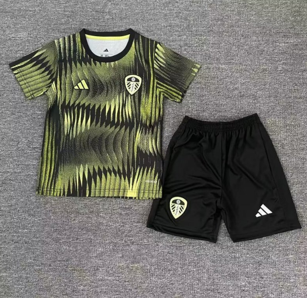 kids Kits 25/26 Leeds United