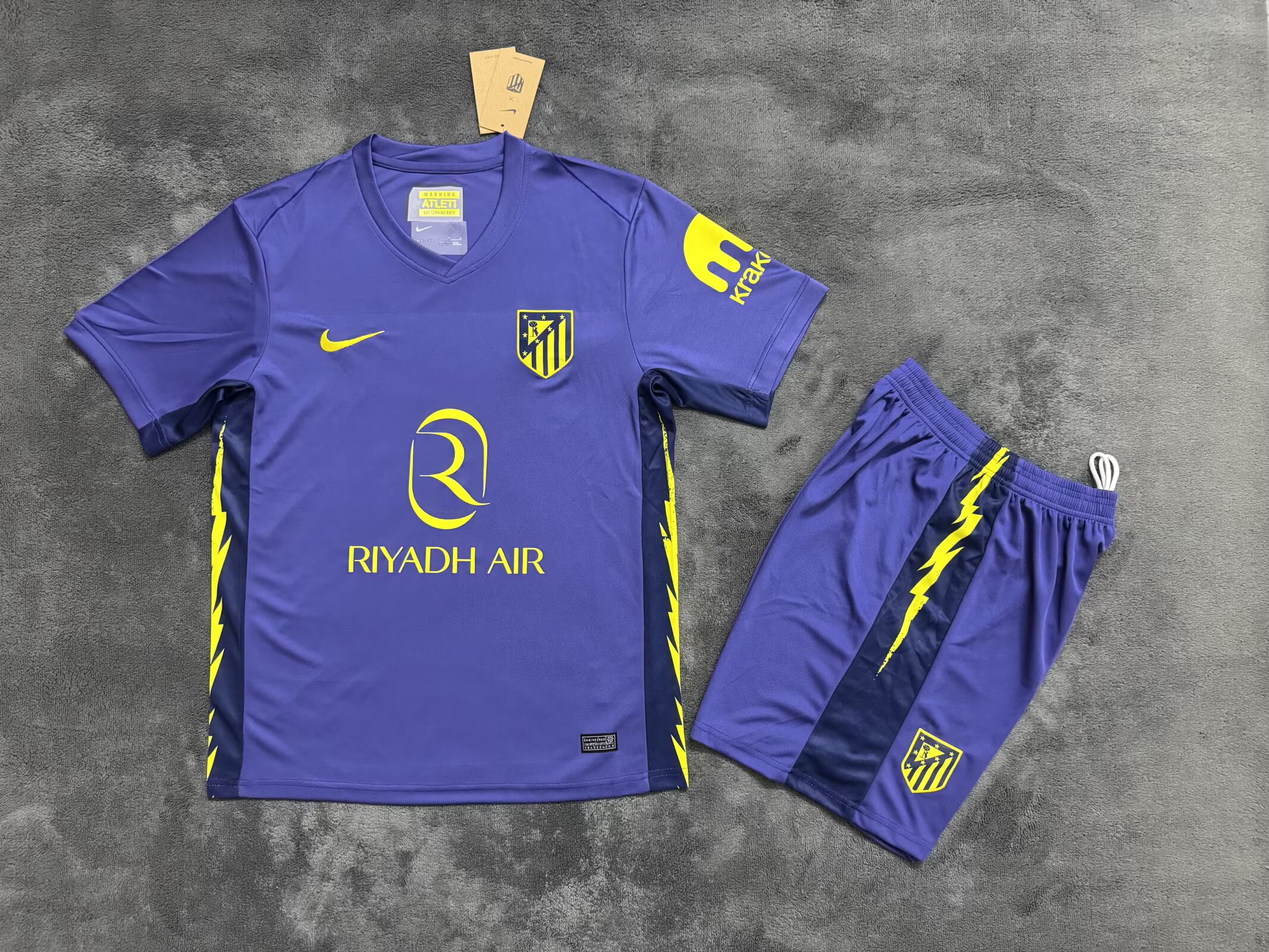  Adults kits 25/26 Atlético Madrid away