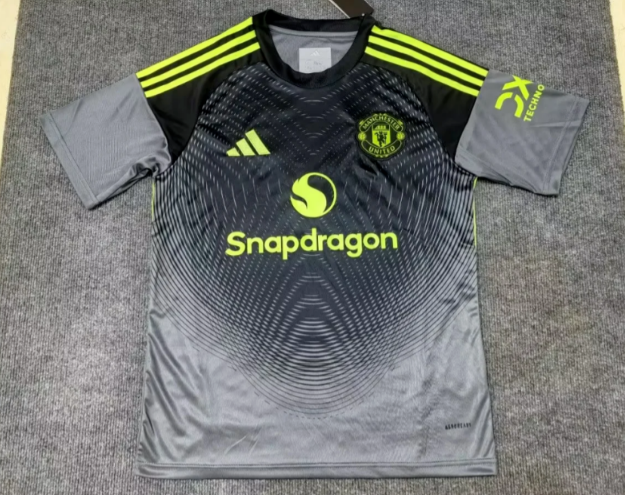 Fans Version 25/26 Man United Goalkeeper