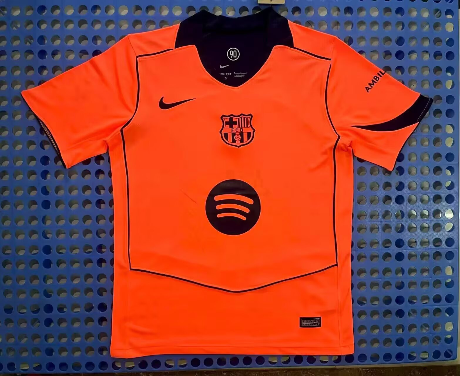 Fans Version 25/26 Barcelona Second away