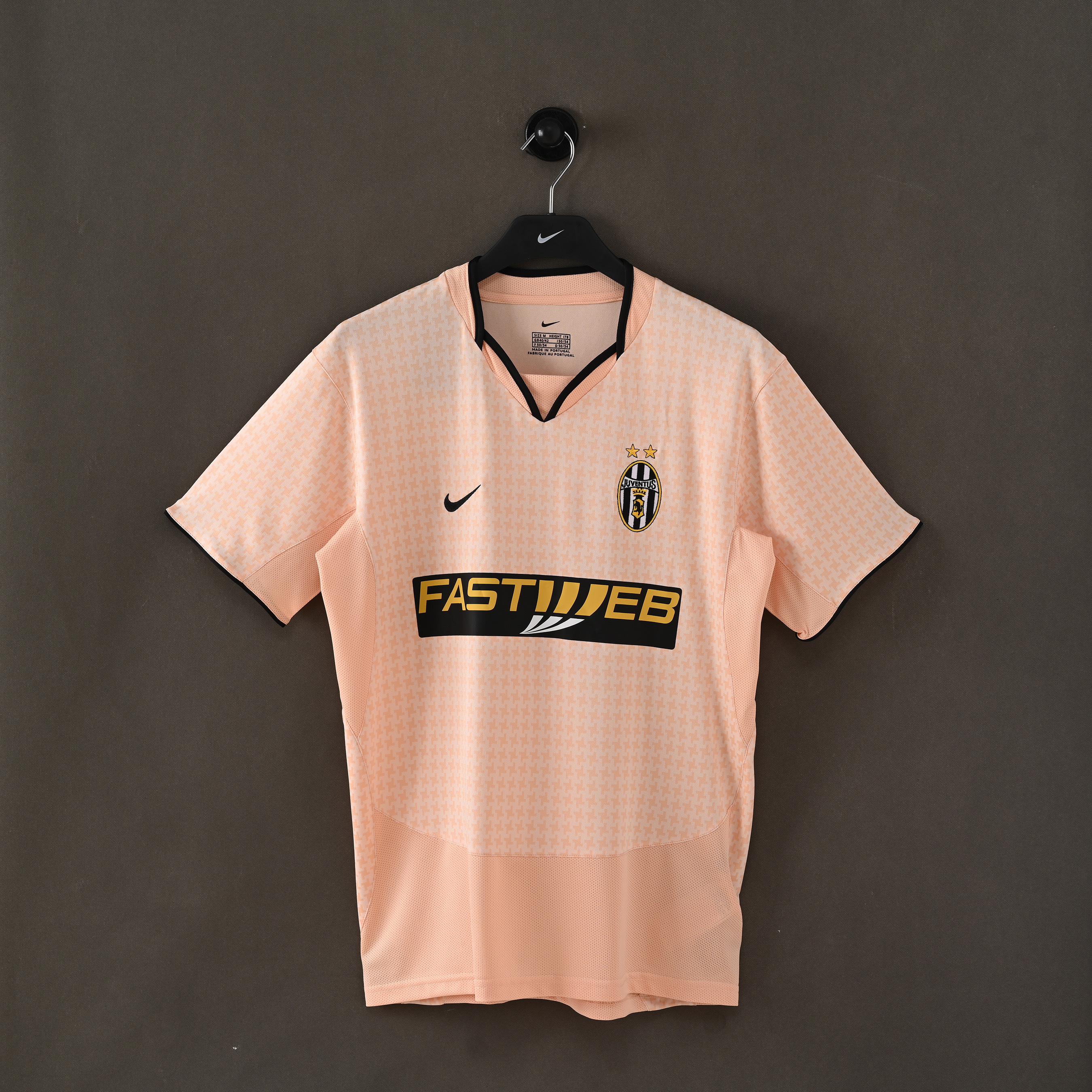 Retro 03/04 Juventus away