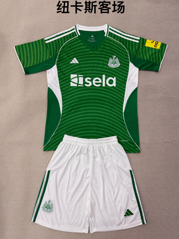 kids Kits 25/26 Newcastle away