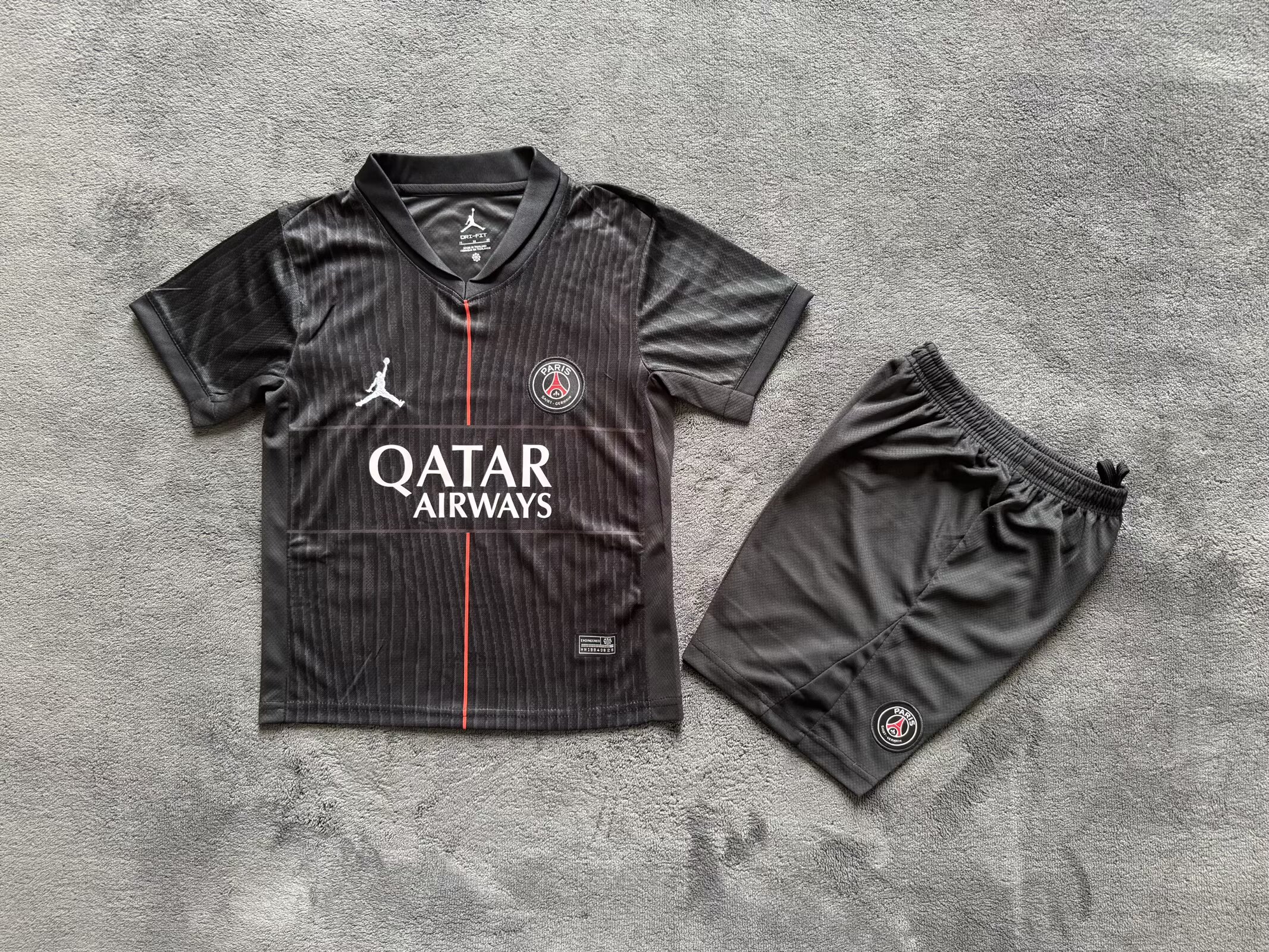 kids Kits 25/26 Paris  three away