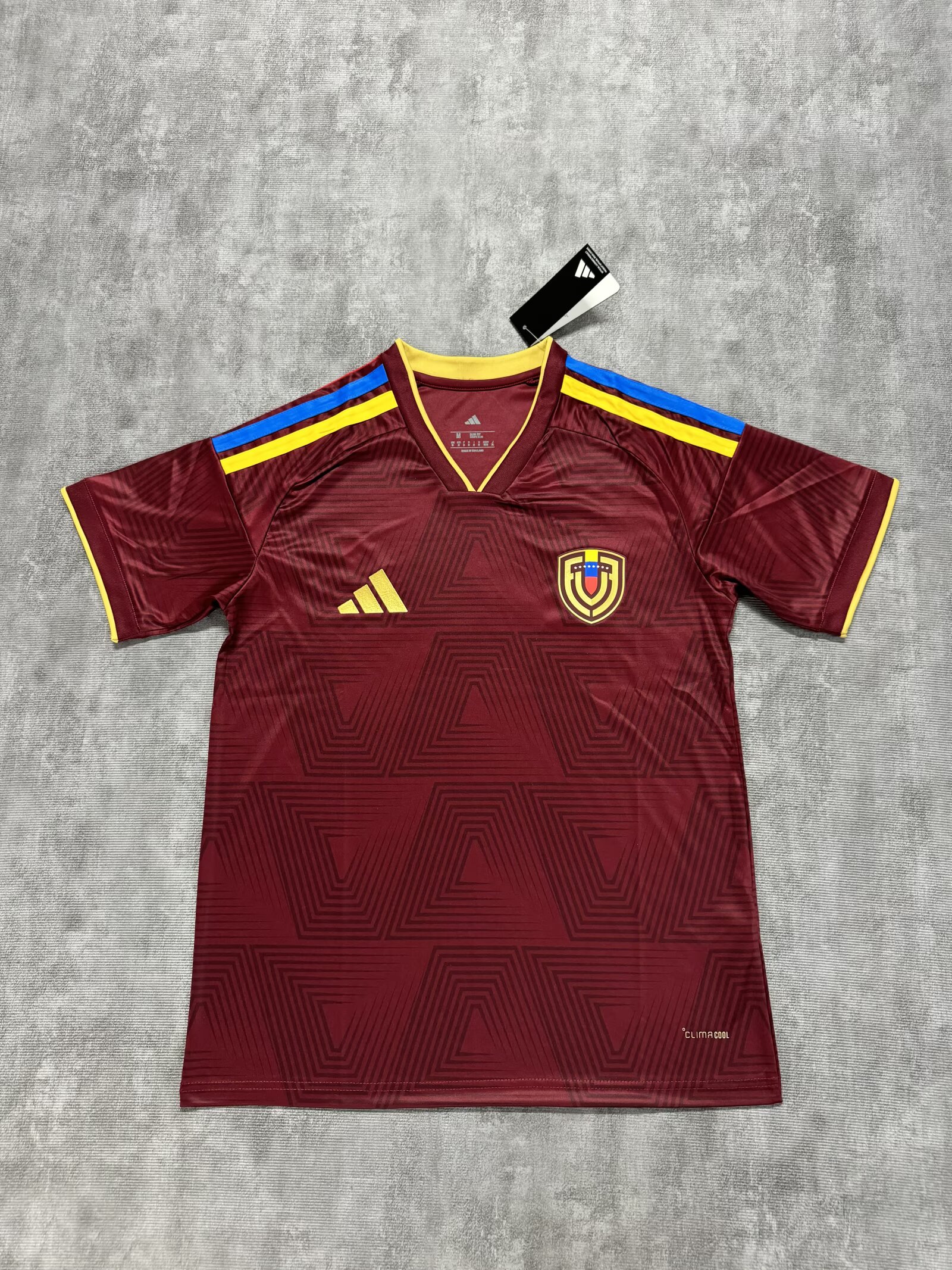 Fan version 25/26  Venezuela home 