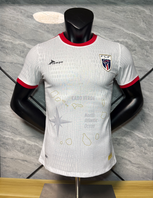 Player Version 26/27 Cape Verde away