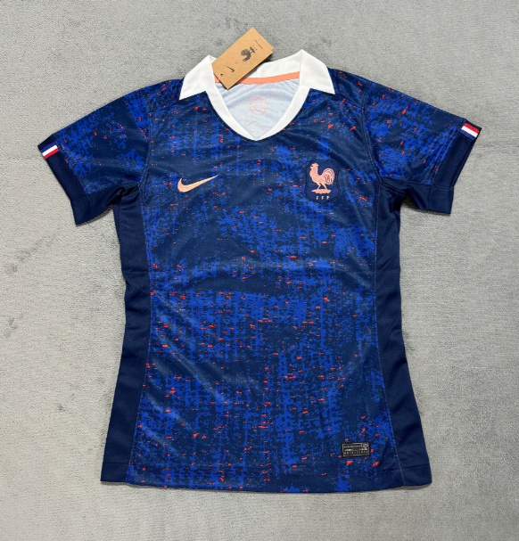Fans Version 25/26 French home Women