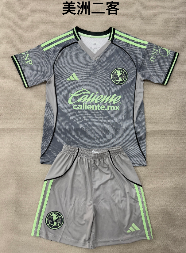 Adults kits 25/26 American second away
