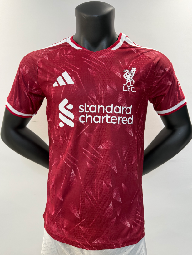 Player Version 26/27 Liverpool home