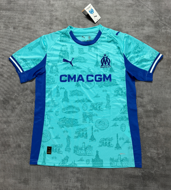 Fan version 25/26 Marseille Four away